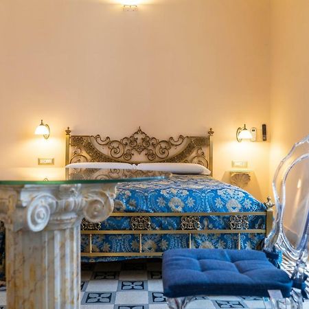 Residence San Mattia Неаполь Экстерьер фото